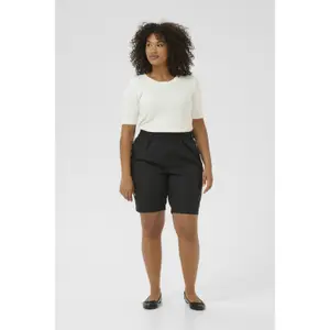 Women's shorts KAFFE Curve Venessa image-1