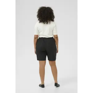 Women's shorts KAFFE Curve Venessa image-3