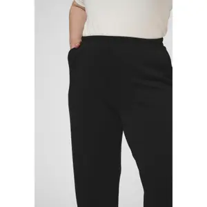 Joggingbyxor för kvinnor KAFFE Curve KCAnnita image-6