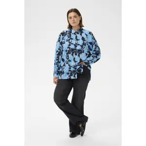 Women's long sleeve shirt KAFFE Curve Sasja image-2