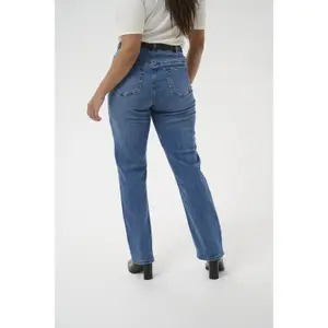 Women's straight jeans KAFFE Curve Dina image-6