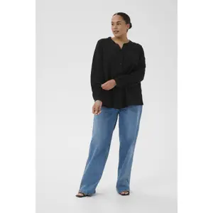 Women's long sleeve shirt KAFFE Curve Nana image-1