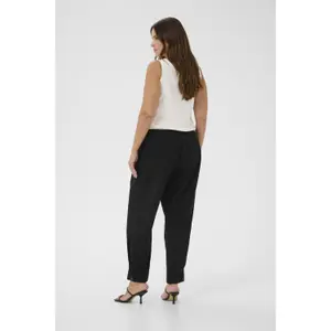 Women's Trousers KAFFE Curve Helia image-5