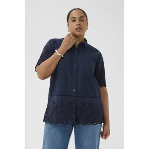 Woman's shirt KAFFE Curve Trudi image-4