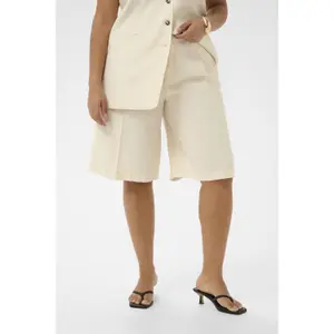 Women's Bermuda shorts KAFFE Curve KCanetti image-3