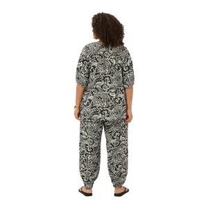Women's blouse KAFFE Curve Berry image-4