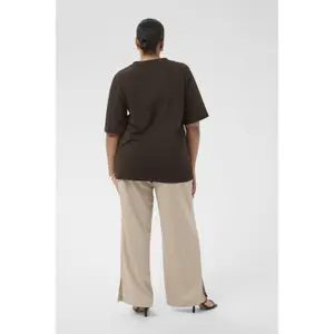 Γυναικείο T-shirt KAFFE Curve Alma image-4