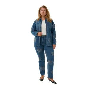 Women's long sleeve shirt KAFFE Curve Kcastelia image-1
