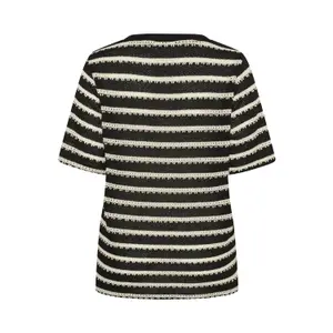Women's T-shirt KAFFE Curve Darla image-1