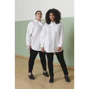 Woman's shirt KAFFE Curve Lone image-2