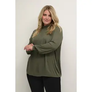 Blusa feminina KAFFE Curve Trudi image-3
