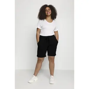 Women's shorts KAFFE Curve Nana image-5