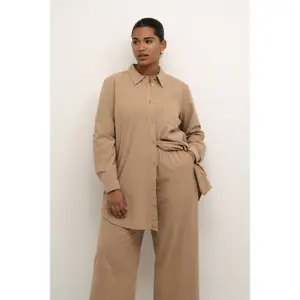 Camisa túnica feminina KAFFE Curve Nana image-1