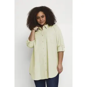 Camisa de manga comprida feminina KAFFE Curve Nana image-2