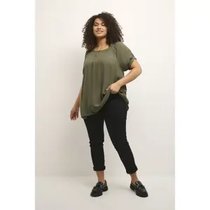 Blusa feminina KAFFE Curve Ami image-1