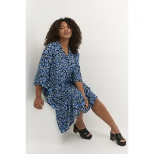 Women's dress KAFFE Curve Jeanne image-5
