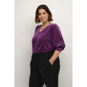 Blusa de mujer KAFFE Curve Cacanna image-2