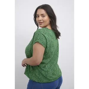 Blusa feminina KAFFE Curve Isma Ami image-4
