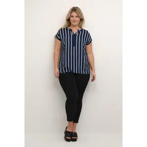 Blusa de mujer KAFFE Curve Sida Wing Sl image-1