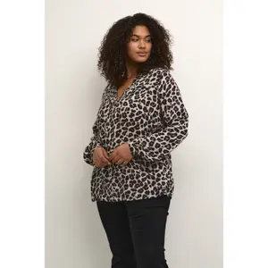 Blusa de manga comprida feminina KAFFE Curve Mirta Tilly image-2