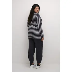 Langarmshirt KAFFE Curve Winni image-4