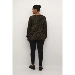 Blusa de manga comprida feminina KAFFE Curve Diana image-4