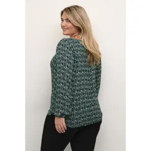 Blusa de manga comprida feminina KAFFE Curve Kerry Ami image-4