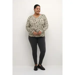 Bluza damska z dekoltem w serek KAFFE Curve Marina Ami image-2