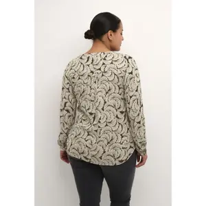 Bluza damska z dekoltem w serek KAFFE Curve Marina Ami image-4
