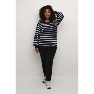 Damski sweter z dzianiny KAFFE Curve Miana image-0