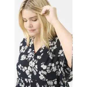 Women's printed dress KAFFE Curve Ami image-5