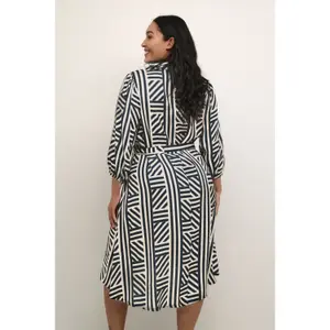 Women's printed dress KAFFE Curve Fia Shantoon image-4