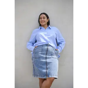 Woman's shirt KAFFE Curve Debra image-3