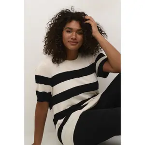 Pullover à larges rayures femme KAFFE Curve Malia image-5