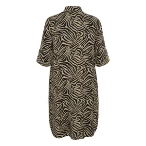 Vestido de camisa de mulher KAFFE Curve Mille image-4