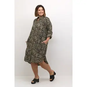 Vestido de camisa de mulher KAFFE Curve Mille image-1