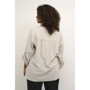 Blusa feminina KAFFE Curve Mille image-5
