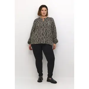 Women's blouse KAFFE Curve Lanora image-1