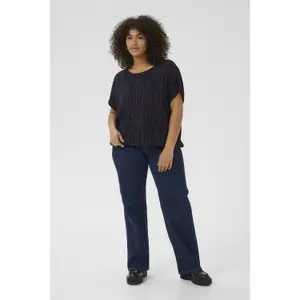 Blusa feminina KAFFE Curve Lio Stanley image-1