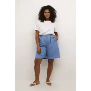 Women's shorts KAFFE Curve Elisa image-1