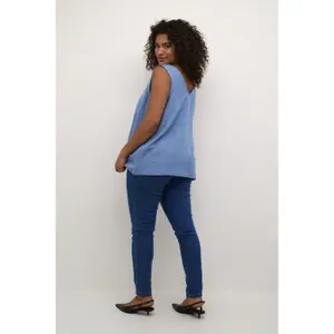 Damski tank top KAFFE Curve Elisa image-5