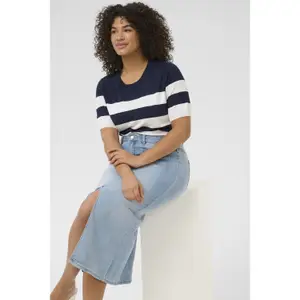 Camiseta de rayas para mujer KAFFE Curve Lizzy image-5