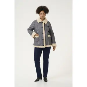 Women's fleece KAFFE Curve Shirla image-1