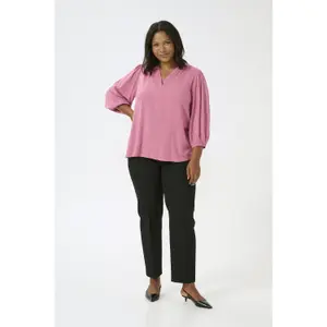 Blusa feminina KAFFE Curve Anya image-2