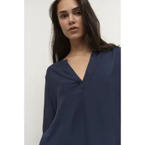 Blusa feminina KAFFE Calina image-5