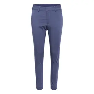 10505191-193928-pantalon-chino-femme-kaffe-lea-blue-indigo