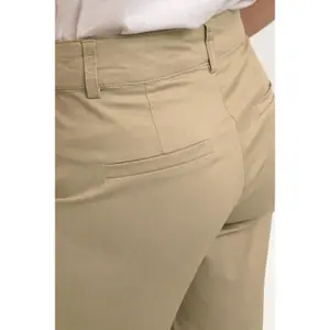 Calções para mulheres KAFFE Alea City image-5