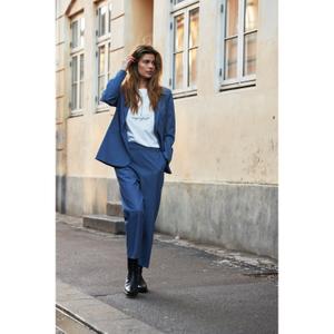 Pantalón corto KAFFE Sakura HW image-3