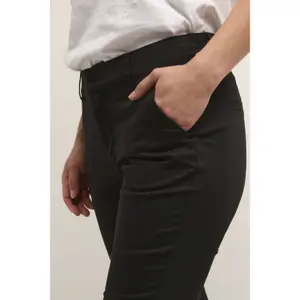 Damenhosen KAFFE Alea Capri image-3