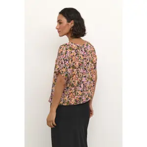 Blusa feminina KAFFE Amber Printed image-4